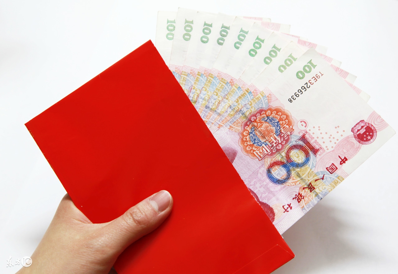 现在送礼是送卡还是送现金,现在流行送什么礼品卡