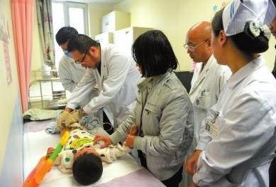 幼儿园放学后尿尿不出来怎么办,孩子从幼儿园放学回家一直没有尿