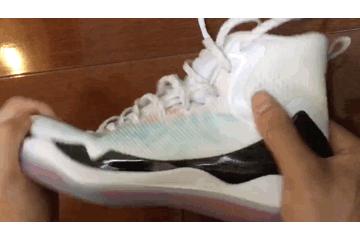 李宁专业篮球鞋测评驭帅11,驭帅11白底和红底是否有所不同