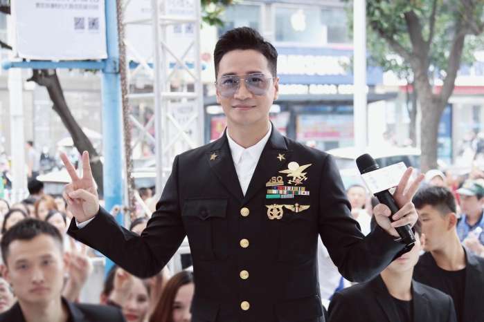 天王表恒隽,天王恒隽男表