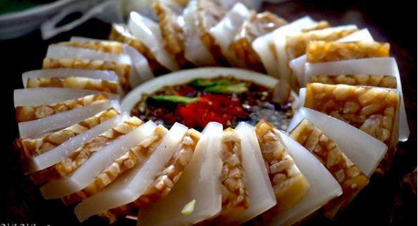 猪身上这部位原来是一剂良药,但很多人嫌弃它脏全给扔了!