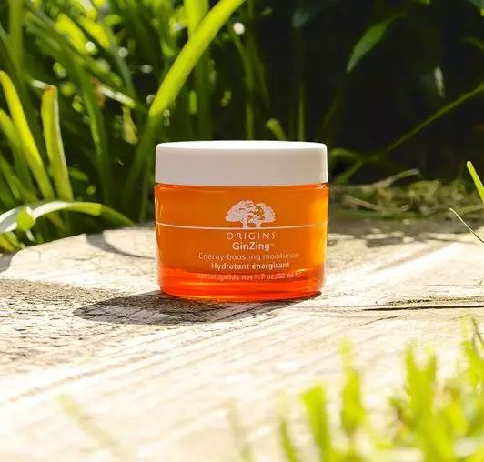 艾特扬州所有人,眼霜用的早,五十岁都不显老!