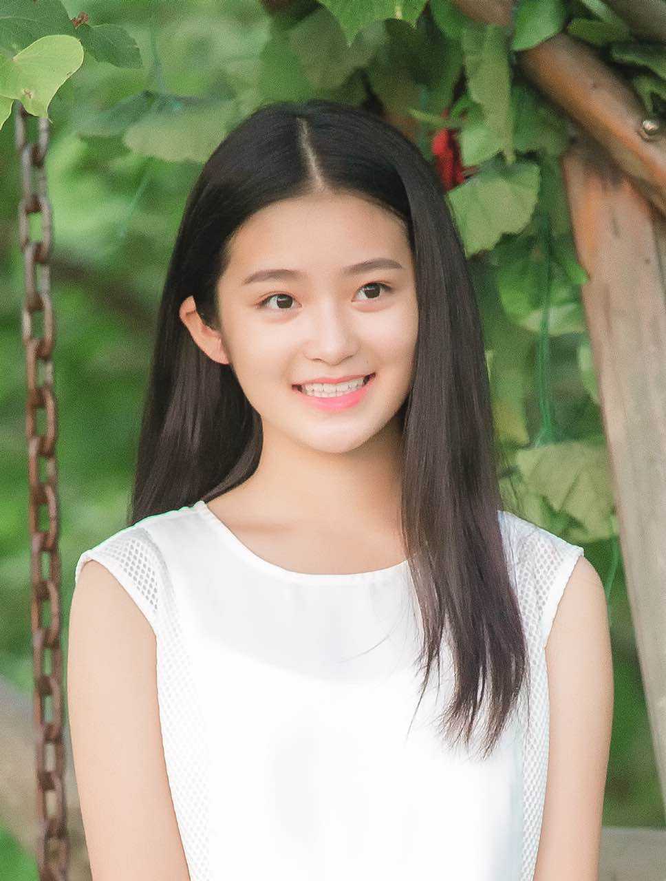 95后小花关晓彤张雪迎,张雪迎演技惊人秒杀关晓彤