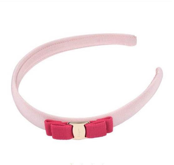 出境免税店必备,出国旅游免税店送的东西不能要