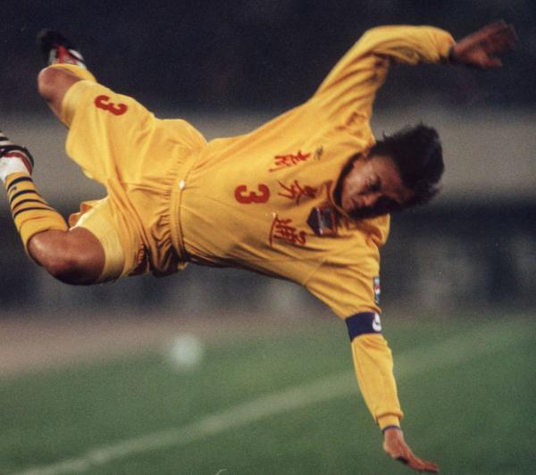 以义当先，为义赌命！他是四川足球的最后一个大佬