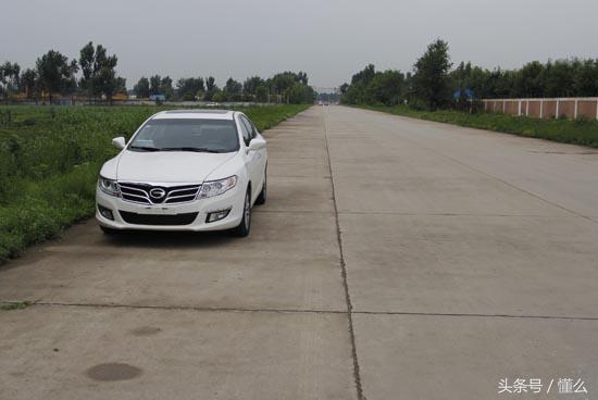 拆车坊六代凯美瑞拆解,拆车坊马自达阿特兹