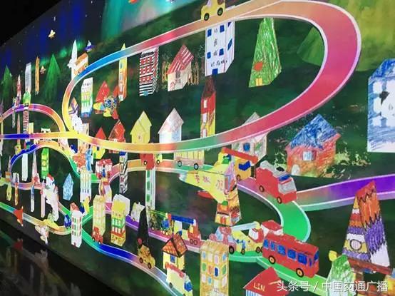 你还在花钱买车吗?手绘汽车也能开!|给你好看