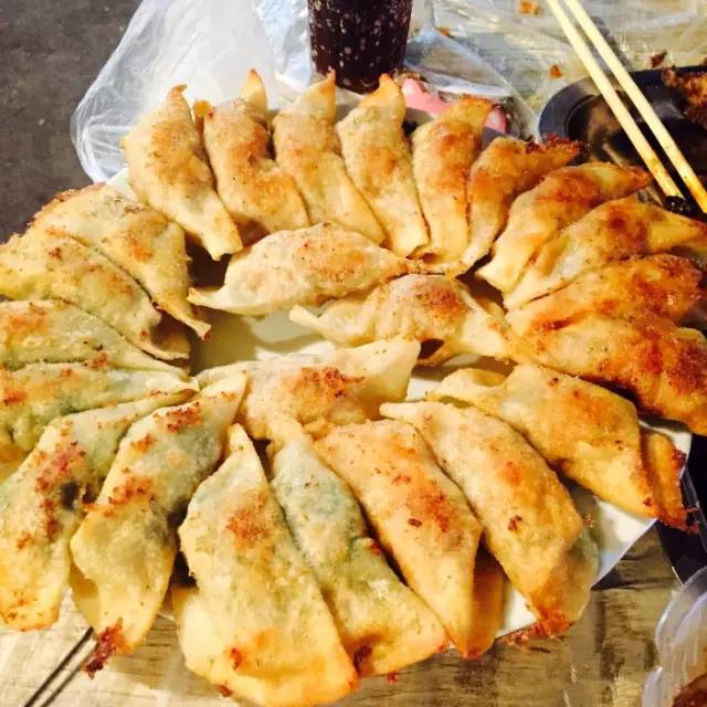 武汉必吃的美食排行榜,武汉排队吃美食图片