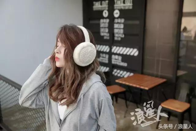 重庆淘女郎美女姐妹花创业，竟被装修工人“吃豆腐”