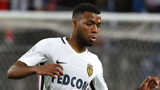 姆巴佩对决曼城,利物浦曼城巴黎争夺姆巴佩