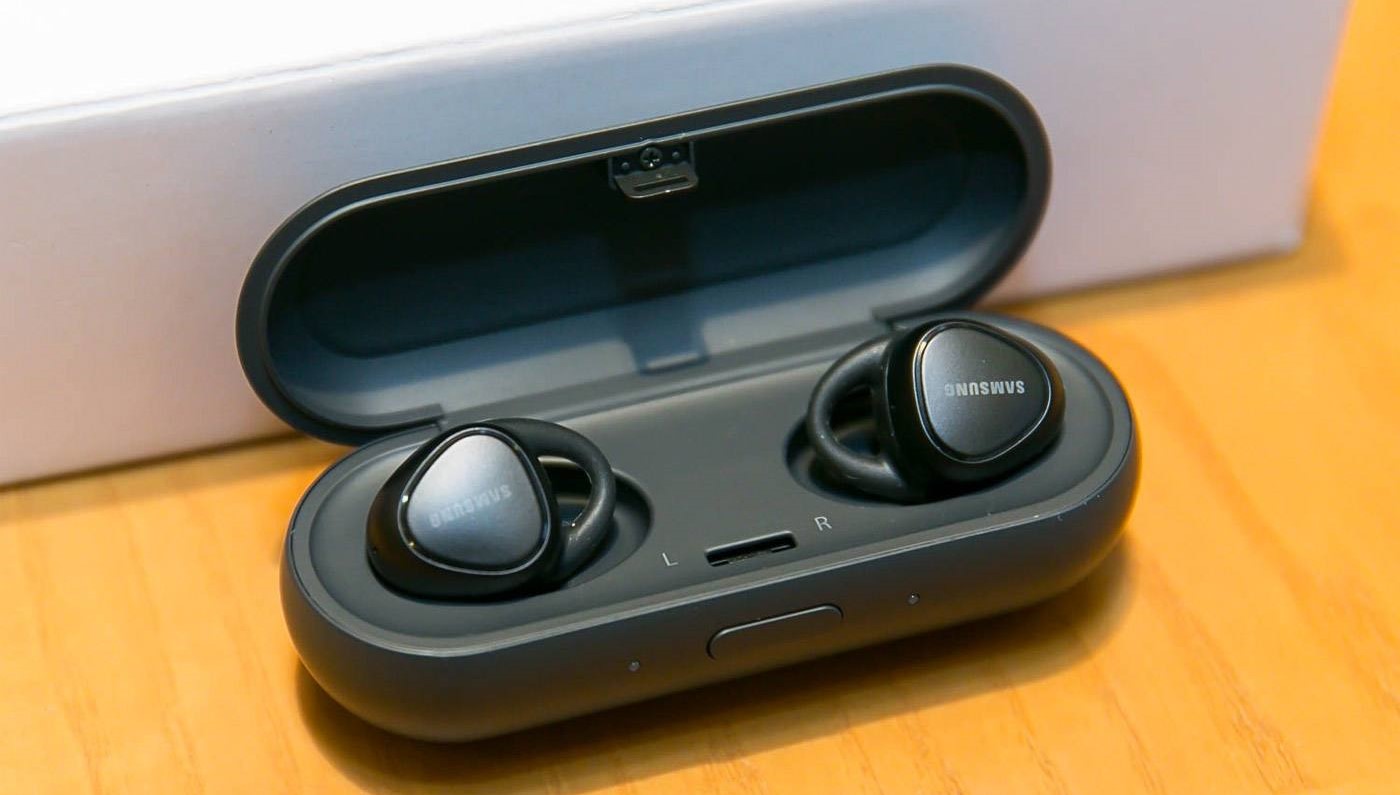 所有无线耳机的使用说明,盒装无线耳机如何使用