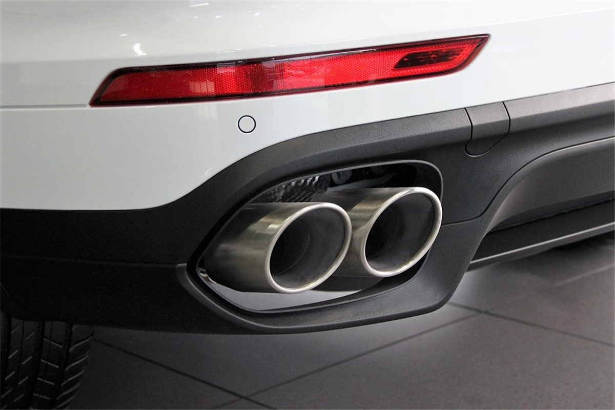 保时捷卡宴s和卡宴s铂金版区别,保时捷小卡宴和大卡宴尺寸对比