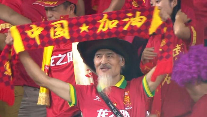 郜林赛后评价国足,郜林在决赛中的表现