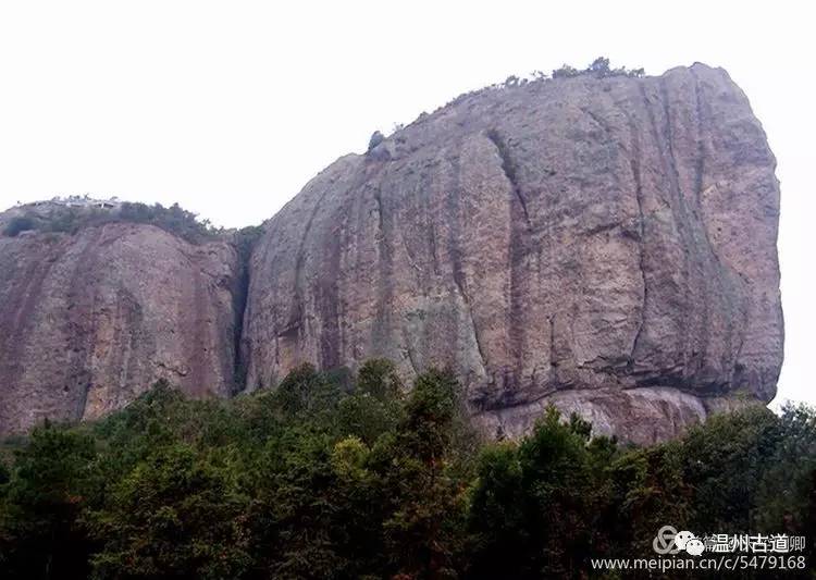 乐清白石凤凰山在哪,乐清白石山上好玩的地方