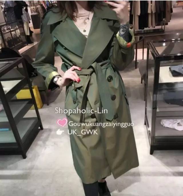 风衣巴宝莉12000,巴宝莉风衣回归现实