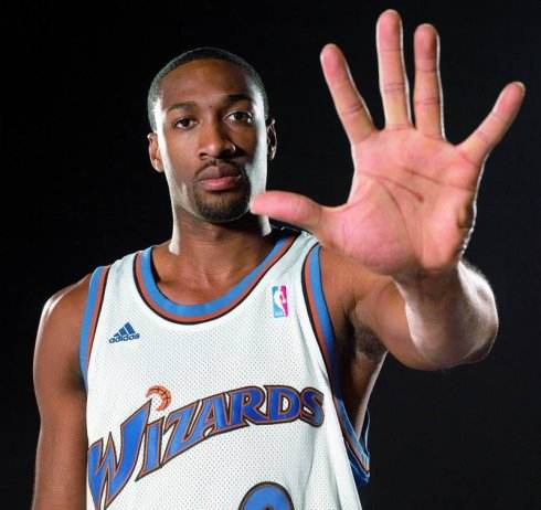 别让赌博毁了足球,nba赌博球星