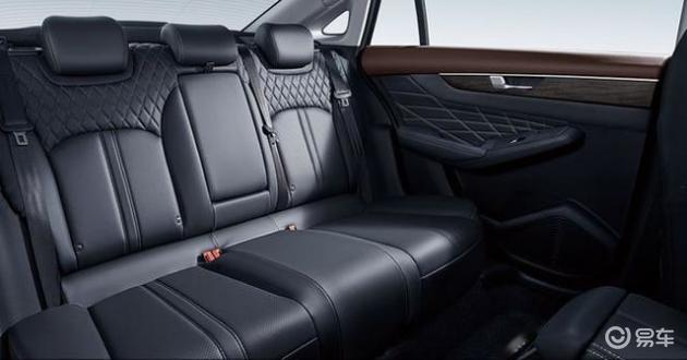 24款奕炫max赛道版套件,奕炫max各版本对比