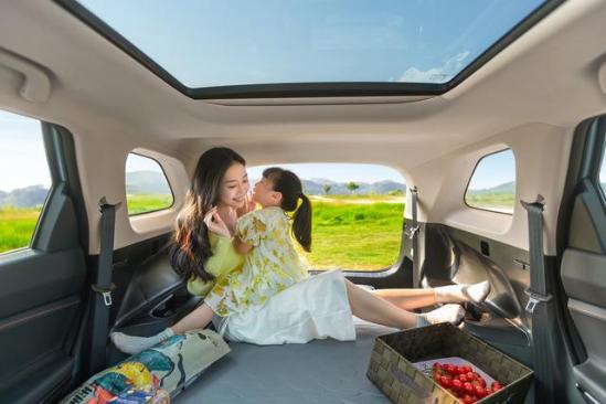 沉浸式体验欧尚x7plus7座,欧尚x7plus七座坐满人