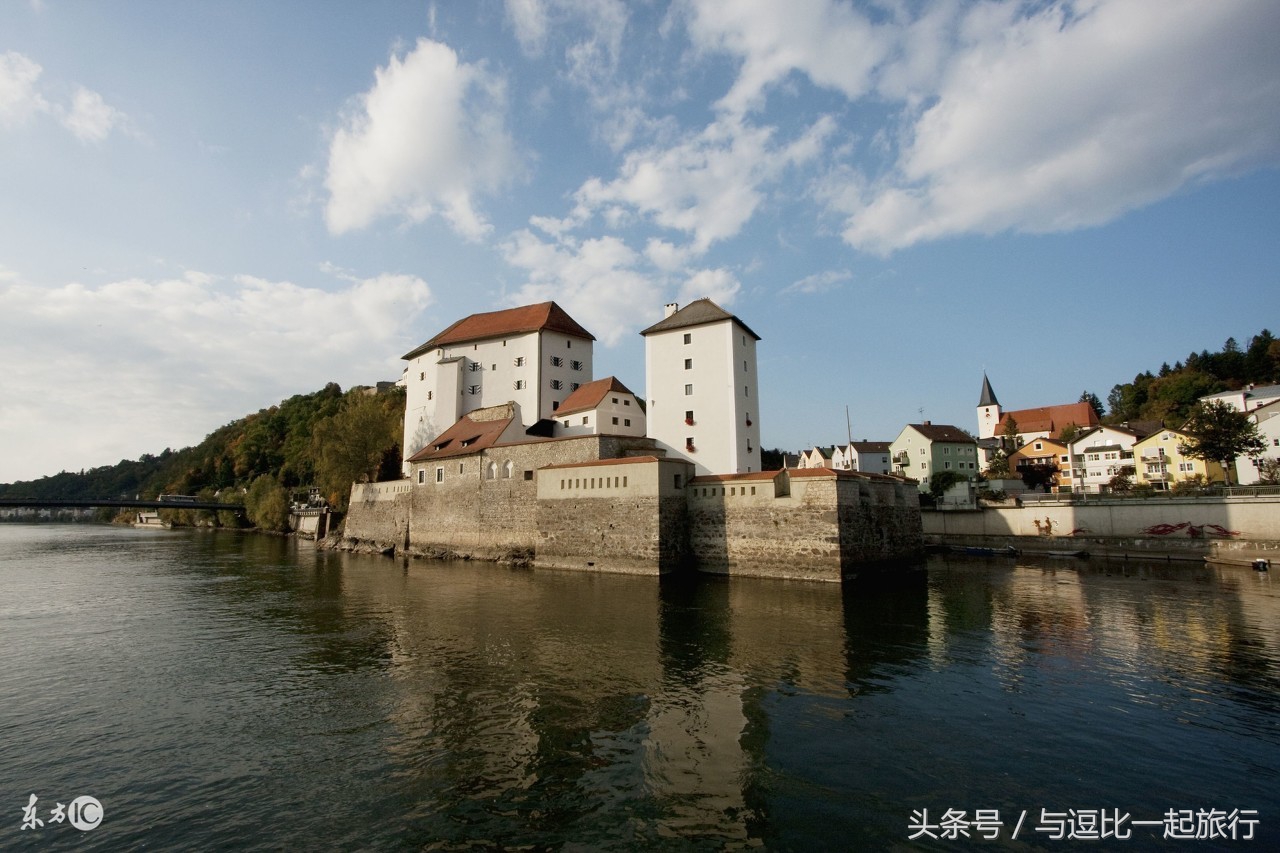 蓝色多瑙河位于哪个国家,蓝色多瑙河为什么叫蓝色多瑙河