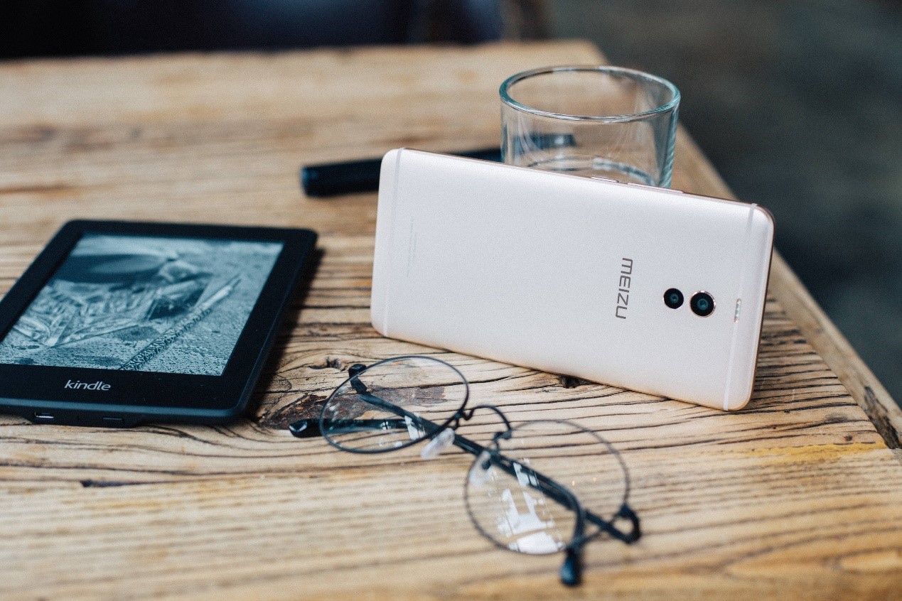 魅蓝note6拆解换电池,魅蓝note6总成带框