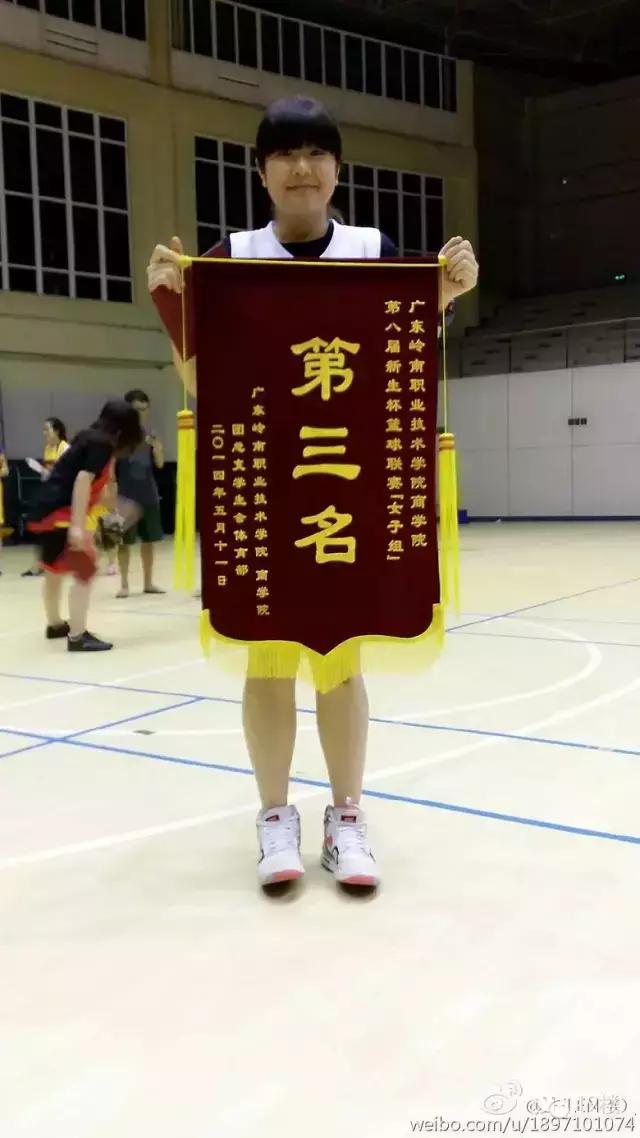 100多斤胖妹逆袭成女神,减肥35斤逆袭