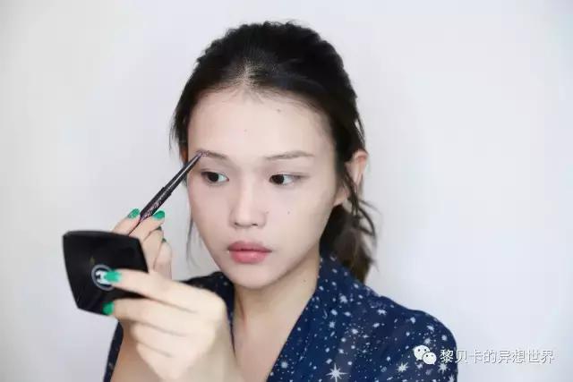 不用早起化精致的妆,超自然的日常快速出门妆