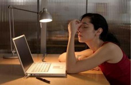 脸色暗沉发黄怎样才能有效的调理,女性脸色暗沉发黄无光泽如何调理