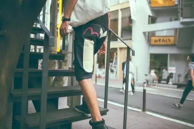 日版evisu山根英彦,日本潮牌牛仔裤evisu价格