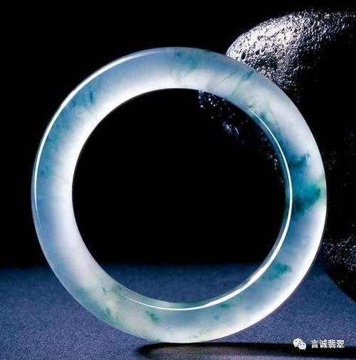 价值千万的翡翠图片,千万级翡翠图