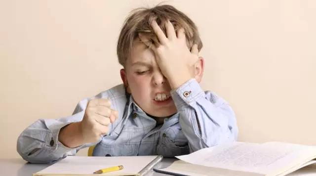 学生上课消极咋办,班里出现自暴自弃的学生怎么办