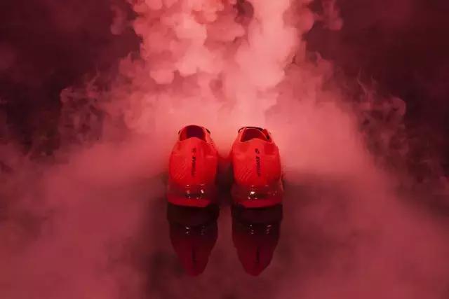 nike香港官网特别款,香港nikeclot