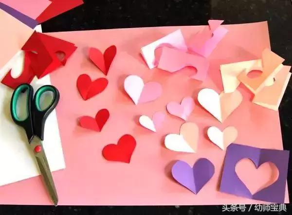 教师过节不收礼呀，收礼只收小贺卡呀，小贺卡！