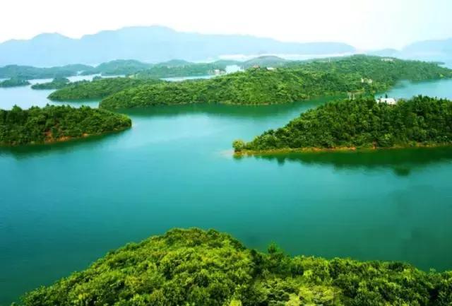 中国最新水上公路视频,中国首条水上公路视频