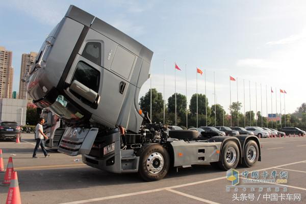 2017年格尔发k7w440马力牵引车价格,格尔发k7手动挡新车