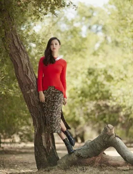 看“二姐”张歆艺如何俘获男神，幸福甜蜜狂“虐狗”