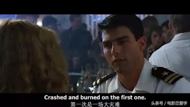 男子女厕所撩妹，简直*兽禽**！