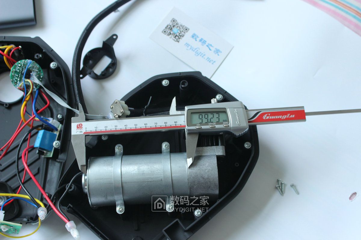 tcl车载充气泵为国产点赞,tcl汽车充气泵