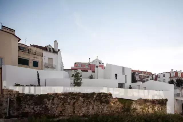 除了足球还能颠什么,除了足球还有啥能踢