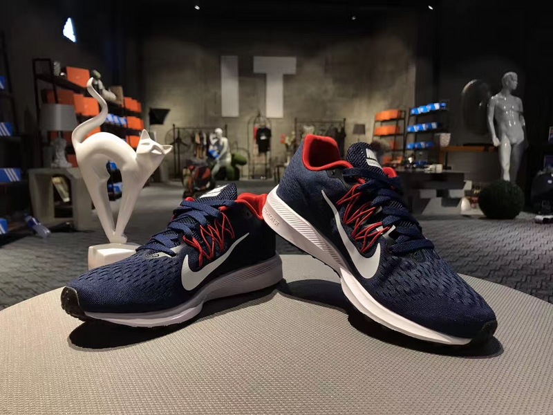 nike登月跑鞋适合跑步吗,nike登月鞋适合夏天穿吗