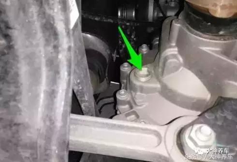 汽修发动机机舱部件详解,汽车发动机舱全部零件名称图解