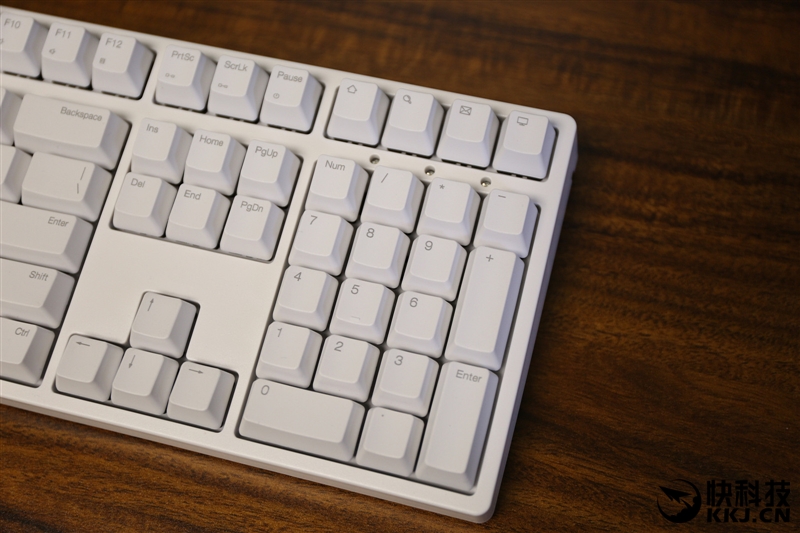 ikbc高达87键无线键盘测评,ikbc108键盘怎么样