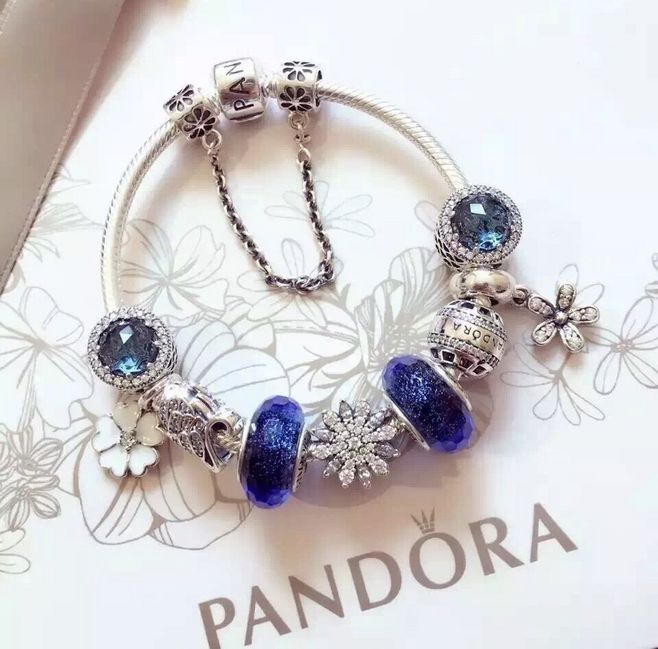 饰品是女人最爱的情人！想跟配饰谈一场不会分手的恋爱