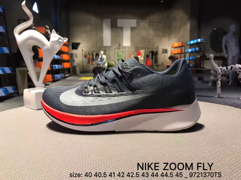 nike登月跑鞋穿搭,nikelegendreact3