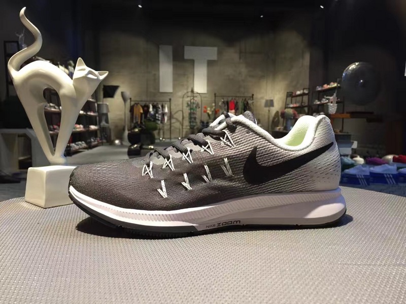 nike登月跑鞋穿搭,nikelegendreact3