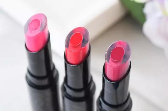 变色唇膏babi试色,日本原装进口变色润唇膏