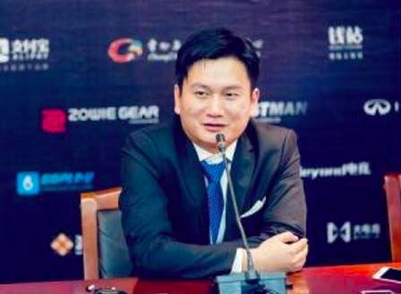 涓撹鐜嬪啝,涓撹闃块噷