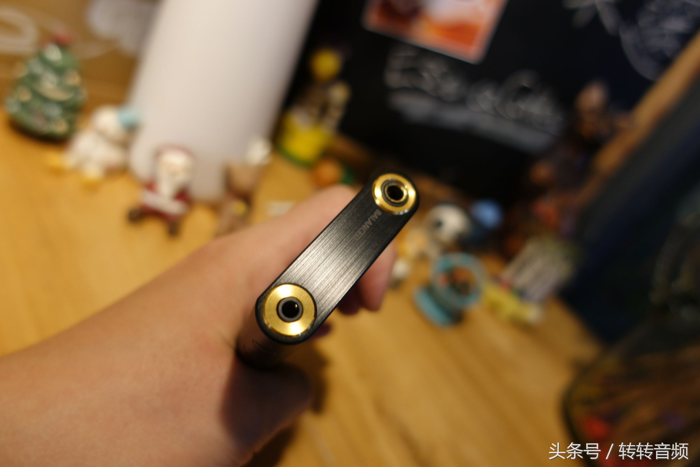 索尼zx300a测评多少钱,索尼zx300a还值得买吗