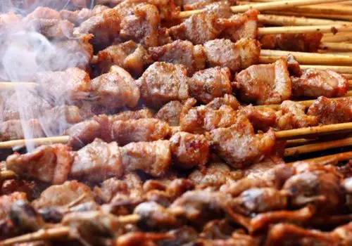 北京十大必吃连锁店,京城最火的12家撸串圣地