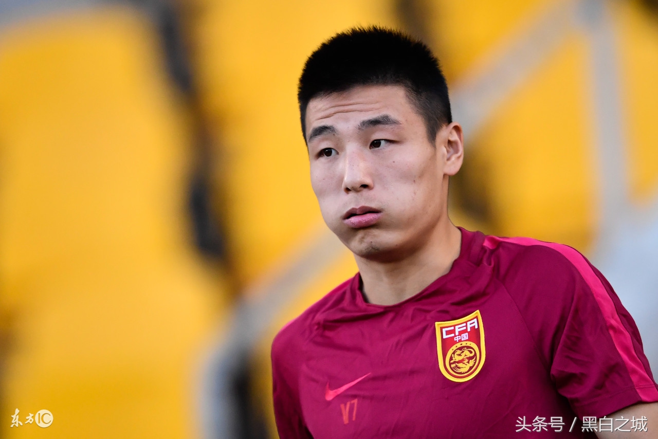 最近媒体对武磊的评价,尊重武磊的选择请嘴下留情