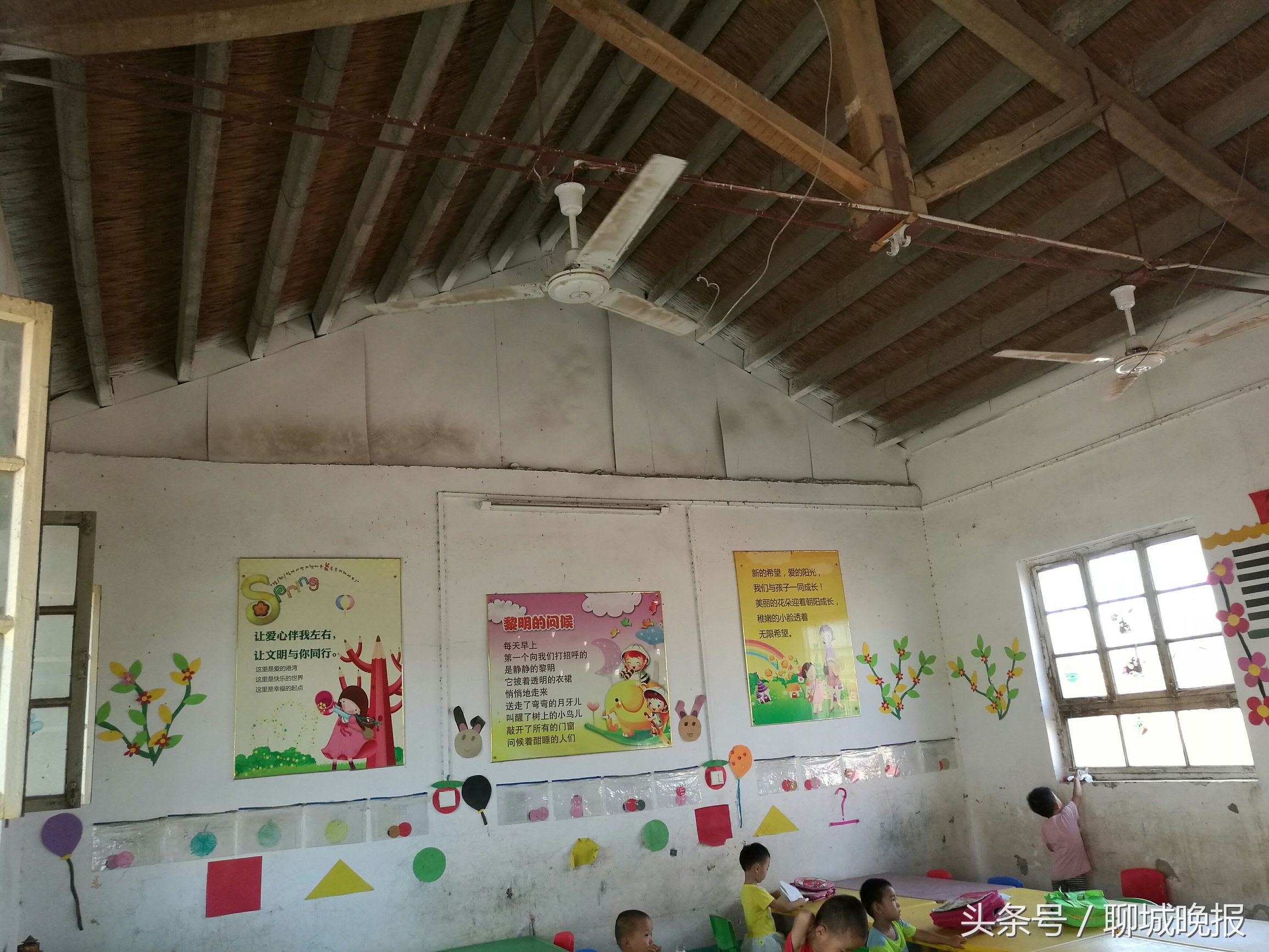 农村学校现在和过去的对比,最真实的农村学校